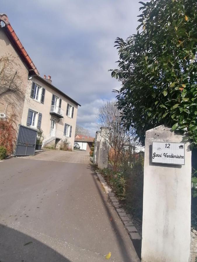Mini Garni Vendemiaire Apartment Vesoul Exterior photo